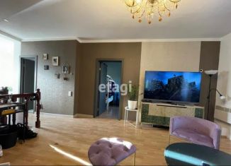 Продам 3-комнатную квартиру, 78 м2, Сестрорецк, улица Володарского, 42