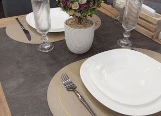 Сдам в аренду квартиру студию, 33 м2, Омск, улица 50 лет Профсоюзов, 107/1