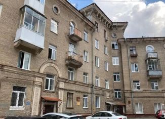 Продам 3-комнатную квартиру, 76.2 м2, Уфа, улица Калинина, 11, Орджоникидзевский район