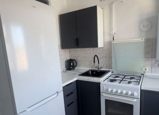 Сдается двухкомнатная квартира, 46 м2, Карелия, улица Льва Толстого, 23