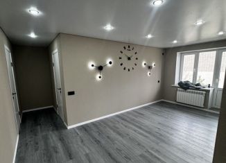 Продам 3-комнатную квартиру, 54 м2, Маркс, проспект Ленина, 78