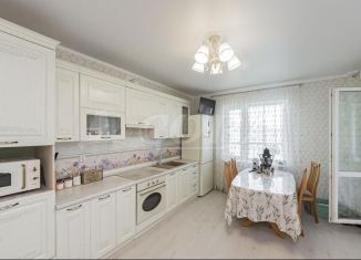 2-комнатная квартира на продажу, 63.6 м2, Тюмень, улица Федюнинского, 64к2, ЖК Три Богатыря