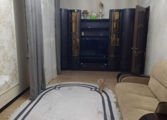 Сдача в аренду трехкомнатной квартиры, 100 м2, Грозный, бульвар Султана Дудаева, 24, 7-й микрорайон