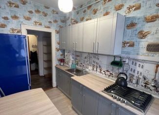 Сдаю в аренду трехкомнатную квартиру, 56 м2, Северодвинск, улица Торцева