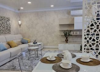 Продам 2-комнатную квартиру, 69.4 м2, Воронеж, улица Перевёрткина, 1/10, ЖК Дельфин