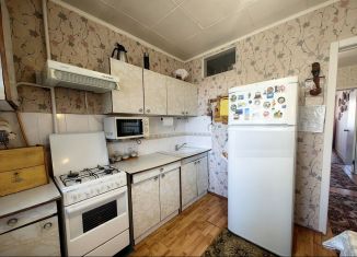 Двухкомнатная квартира на продажу, 48.6 м2, Челябинск, 2-я Шагольская улица, 32