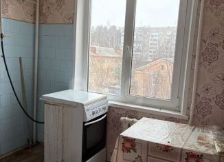 Продается 3-комнатная квартира, 48.6 м2, Сарапул, Интернациональная улица, 116