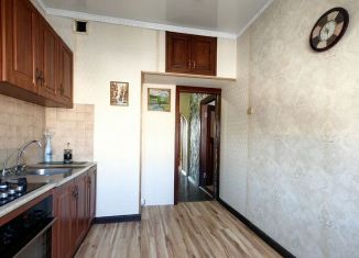 Трехкомнатная квартира на продажу, 59 м2, Котлас, улица Ермакова, 11