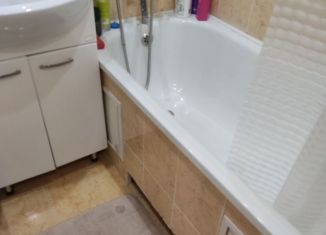 Продаю трехкомнатную квартиру, 47.9 м2, Сыктывкар, Октябрьский проспект, 47, Юго-Западный район