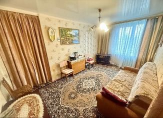 Продажа 3-комнатной квартиры, 54.4 м2, Кингисепп, Октябрьская улица, 2