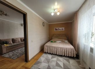 Продаю двухкомнатную квартиру, 44 м2, Майкоп, улица Жуковского, 55