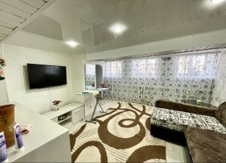 Сдам 3-ком. квартиру, 65 м2, Арзамас, Советская улица, 15