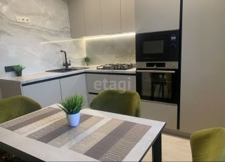 Продаю двухкомнатную квартиру, 54.6 м2, Энгельс, улица Менделеева, 15
