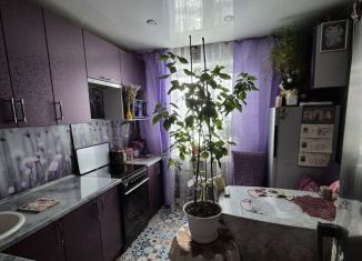 Продам двухкомнатную квартиру, 49.6 м2, Тольятти, улица Матросова, 16