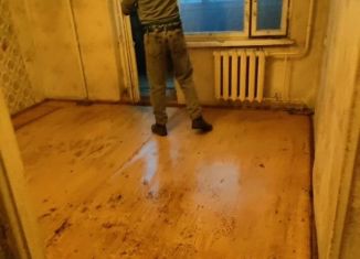 Продаю 1-ком. квартиру, 30 м2, Люберцы, Комсомольский проспект, 5