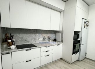Продам 1-ком. квартиру, 37 м2, Санкт-Петербург, муниципальный округ Коломяги, Верхне-Каменская улица, 7к1