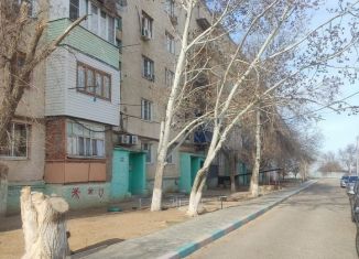 Продам двухкомнатную квартиру, 53 м2, Нариманов, Центральная улица, 35