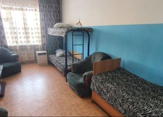 Сдам 2-ком. квартиру, 54 м2, посёлок городского типа Чульман, улица Кошевого, 2А