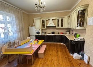 Дом на продажу, 320 м2, Махачкала, улица Огарёва, 10