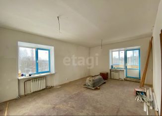 Продаю 2-ком. квартиру, 68.1 м2, Коряжма, Восточная улица, 10