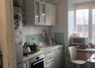 Продаю 3-ком. квартиру, 69.3 м2, Челябинск, Российская улица, 15Б, Калининский район