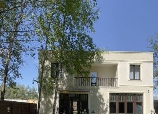 Сдаю коттедж, 350 м2, Московская область