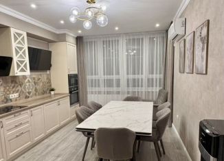 Трехкомнатная квартира на продажу, 85 м2, Краснодар, улица имени Невкипелого, 10, ЖК Поющие Фонтаны