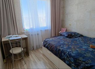 Сдам 2-ком. квартиру, 43 м2, Верхняя Пышма, улица Машиностроителей, 4/2