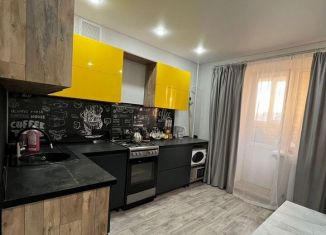 Продажа 2-ком. квартиры, 60 м2, Туймазы, улица Островского, 14