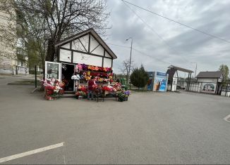 Сдам торговую площадь, 12 м2, Волгоград, Университетский проспект, 64/1, Советский район