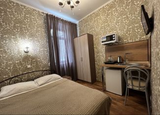 Комната в аренду, 15 м2, Санкт-Петербург, улица Черняховского, 31