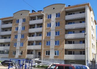 Продажа 2-комнатной квартиры, 58.4 м2, Воткинск, улица Серова, 18, ЖК Курортный