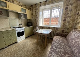 Продаю 1-ком. квартиру, 45 м2, Йошкар-Ола, улица Димитрова, 64А, 6-й микрорайон