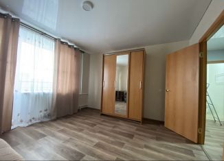 Сдаю в аренду 1-комнатную квартиру, 35 м2, Гуково, улица Костюшкина