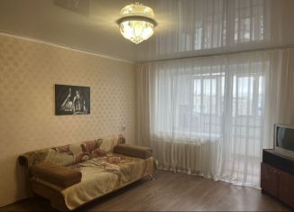 Сдам 2-ком. квартиру, 49 м2, Мелеуз, улица Ленина, 133