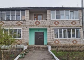 Продается 3-комнатная квартира, 81.4 м2, Усмань, улица Кутузова, 2