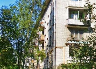 Продается двухкомнатная квартира, 43.6 м2, посёлок Песочный, Ленинградская улица, 70к1