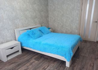 Сдаю в аренду 2-ком. квартиру, 55 м2, Тулун, улица Ленина, 30