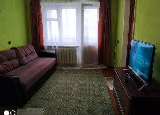 Аренда 2-комнатной квартиры, 44 м2, Карпинск, улица Мира, 67