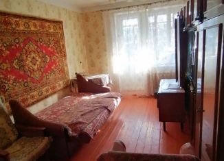 Продам 2-комнатную квартиру, 45.3 м2, Старая Русса, Александровская улица, 47