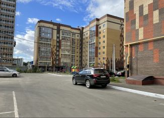 Двухкомнатная квартира на продажу, 72.1 м2, Йошкар-Ола, улица 70-летия Вооружённых Сил СССР, с4, ЖК Первая Линия