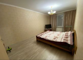 1-комнатная квартира в аренду, 34 м2, Москва, метро Мякинино, Неманский проезд, 3