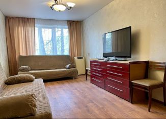 Сдаю в аренду трехкомнатную квартиру, 105 м2, Татарстан, проспект Ямашева, 94
