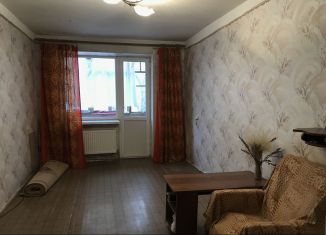 Продается 3-ком. квартира, 49.6 м2, Армянск, улица Иванищева, 17