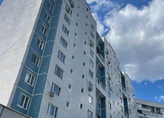 Продажа 2-ком. квартиры, 50 м2, Москва, улица Исаковского, 2к2, метро Мякинино