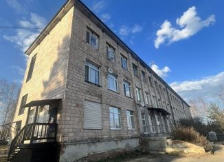 Продается двухкомнатная квартира, 39 м2, посёлок городского типа Пряжа, Петрозаводская улица, 16