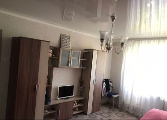 Продажа 1-комнатной квартиры, 35 м2, Владикавказ, улица Астана Кесаева, 32, 10-й микрорайон
