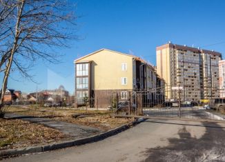 Продам 2-комнатную квартиру, 61 м2, Тюмень, улица Академика Сахарова, 48, ЖК Светлый квартал-2