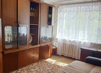 Продаю 1-ком. квартиру, 30.5 м2, Заинск, проспект Победы, 1/02