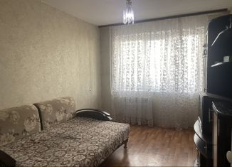 Сдаю в аренду двухкомнатную квартиру, 45 м2, Елабуга, проспект Нефтяников, 44А